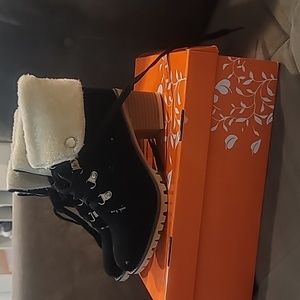 So simple woman booties